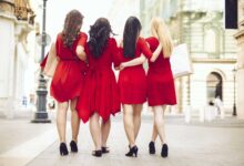 What Color Nail Polish Goes with a Red Dress