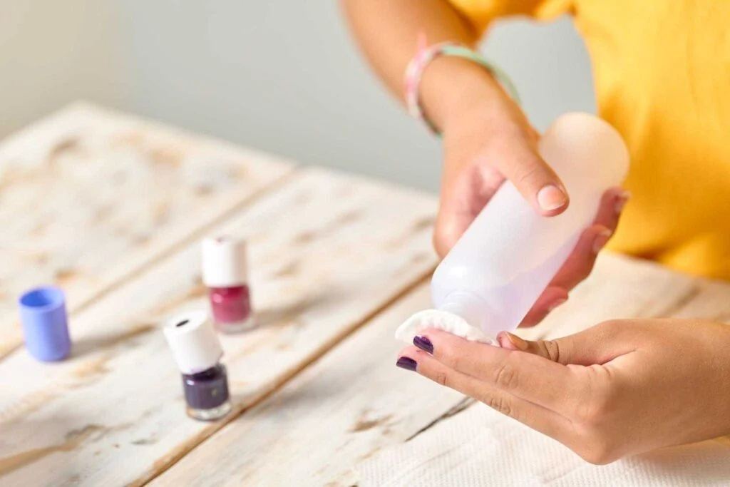 4 Best Methods: How To Remove Color Street Nails? 2 How To Remove Color Street Nails