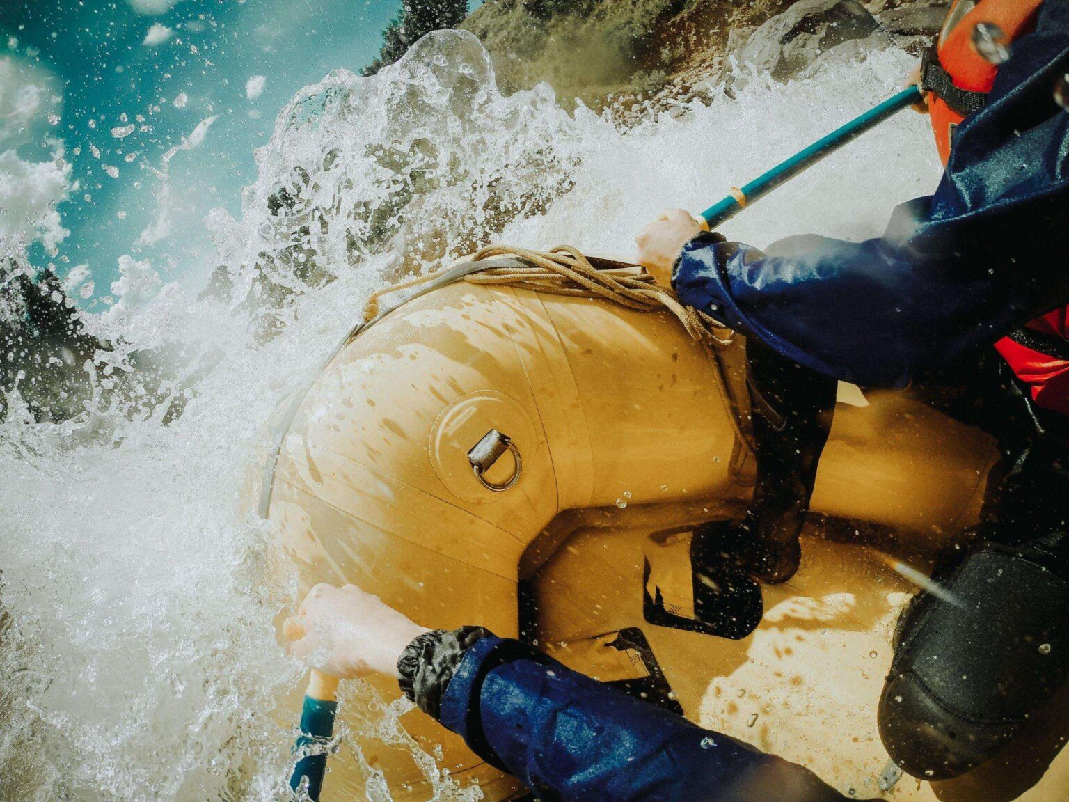 What To Wear White Water Rafting? HomeStyla